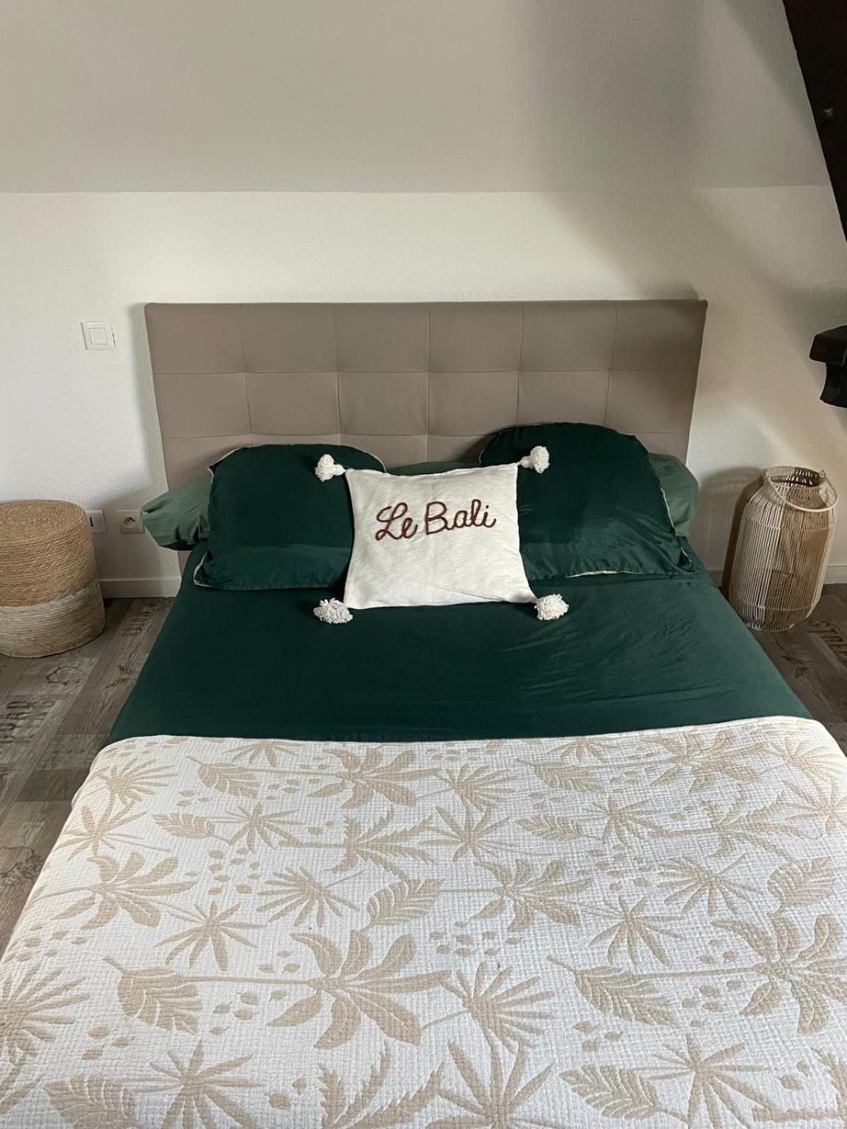 Apartmán Le Bali Besançon Exteriér fotografie